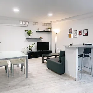 https://great-apartments-for-groups-families.es-andalucia.com